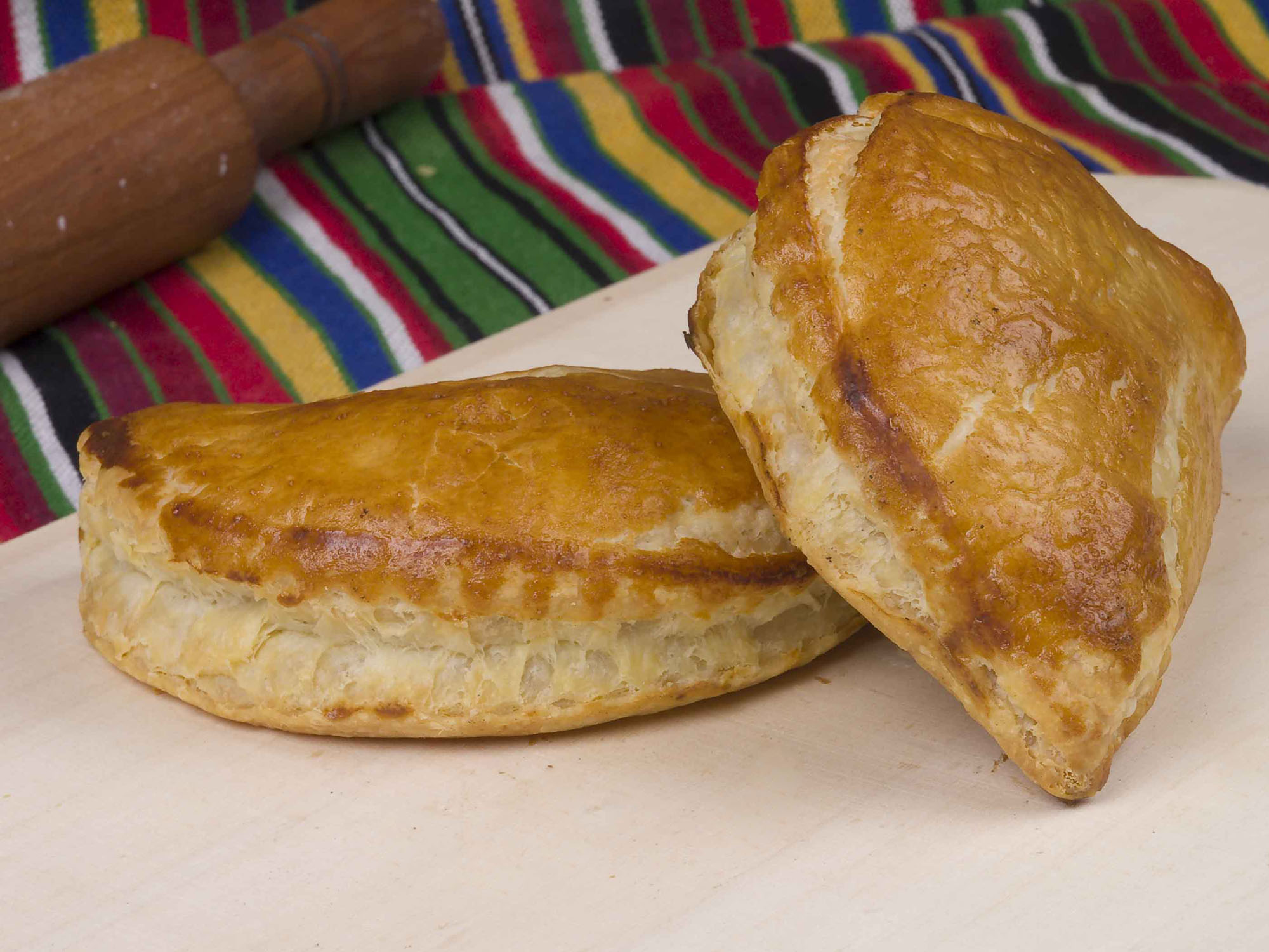 EMPANADILLA HOJALDRE